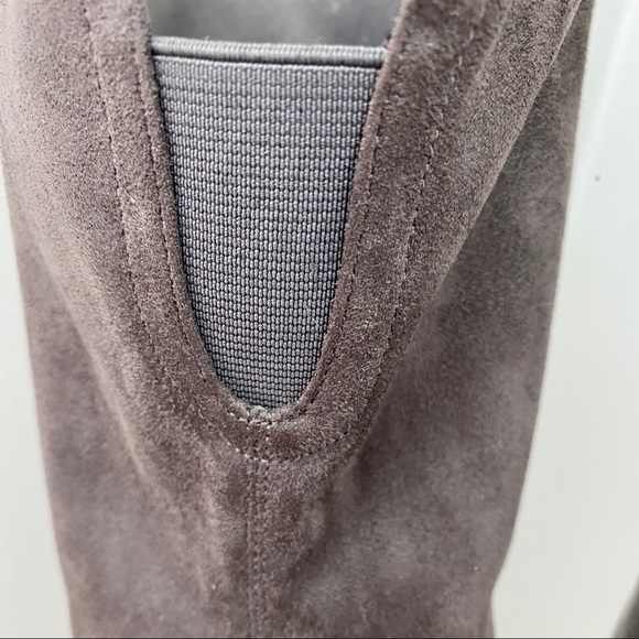 Soft Knee Hi Boot. Marc Fisher Ltd. Taupe. Sz 51/2 - Picture 5 of 13